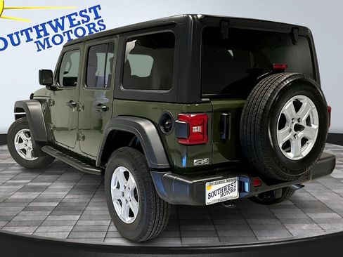 Used 2021 Jeep Wrangler Unlimited Sport image 4