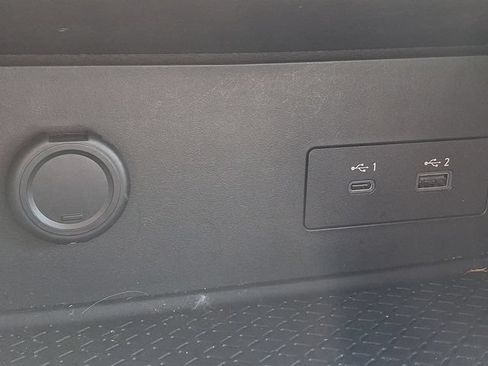 Used 2022 Nissan Pathfinder SL AWD/4WD image 26