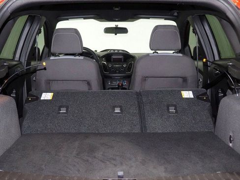 Used 2018 Ford Focus ST image 33