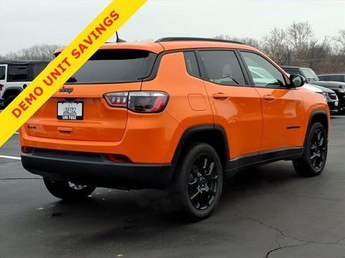 New 2026 Jeep Compass Latitude image 16