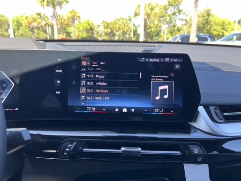 Used 2025 BMW X2 xDrive28i image 23