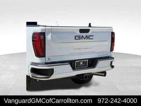 New 2026 GMC Sierra 2500 Denali Ultimate AWD/4WD image 6