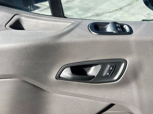 Used 2024 Ford Transit 350 XLT image 24