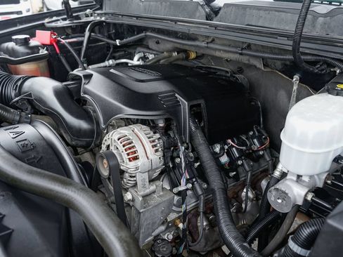 Used 2010 Chevrolet Silverado 2500 LT RWD image 13