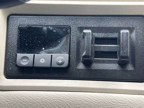 New 2025 Nissan Armada Platinum Reserve AWD/4WD image 6