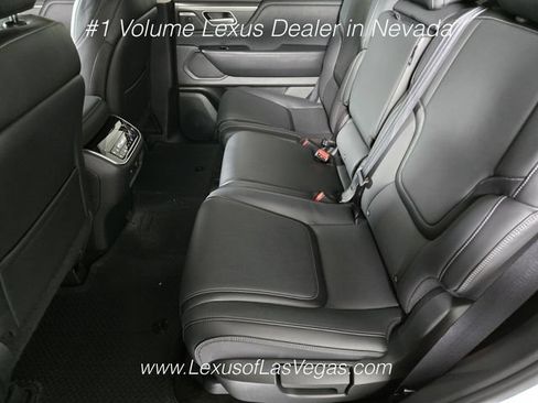 Used 2026 INFINITI QX80 Pure AWD/4WD image 15