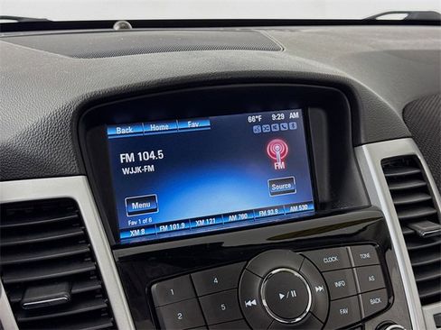 Used 2014 Chevrolet Cruze LT w/ All-Star Edition image 15