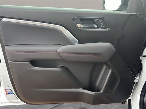 New 2026 Chevrolet Colorado Z71 image 19