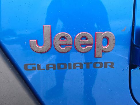 Used 2020 Jeep Gladiator Rubicon image 11