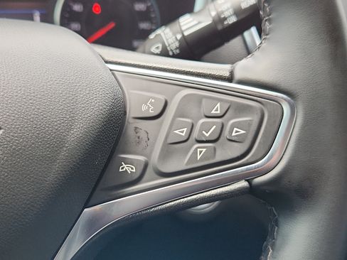 Used 2024 Chevrolet Equinox LT AWD/4WD image 25