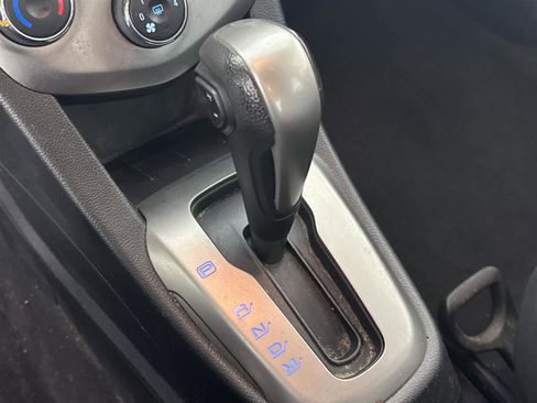 Used 2015 Chevrolet Sonic LT image 19