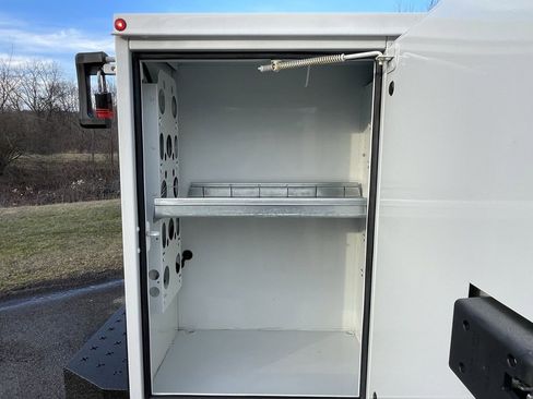 New 2026 Ford F350 XL w/ XL Chrome Package image 23