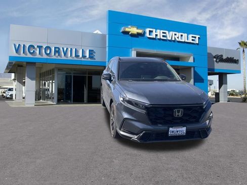 Used 2024 Honda CR-V Sport-L image 3