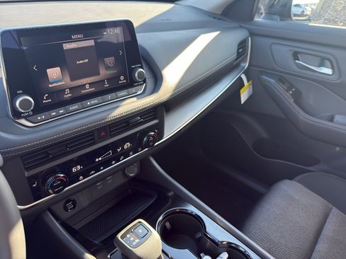 New 2026 Nissan Rogue SV image 21