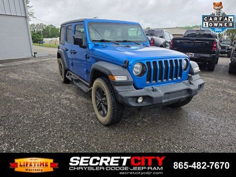 Used 2023 Jeep Wrangler Unlimited Sport AWD/4WD image 3