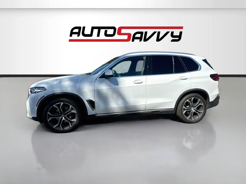 Used 2024 BMW X5 xDrive40i w/ Parking Assistance Package AWD/4WD image 4