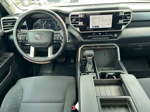 Used 2023 Toyota Tundra SR5 w/ SR5 Convenience Package AWD/4WD image 18