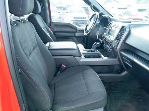 Used 2017 Ford F150 XLT w/ Equipment Group 302A Luxury AWD/4WD image 40