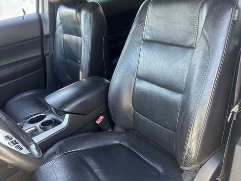 Used 2013 Ford Explorer XLT FWD image 6