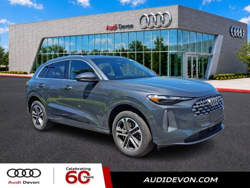 Used 2025 Audi Q5 Premium w/ Convenience Package AWD/4WD image 1