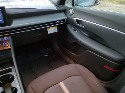 New 2026 Hyundai Sonata SEL FWD image 16