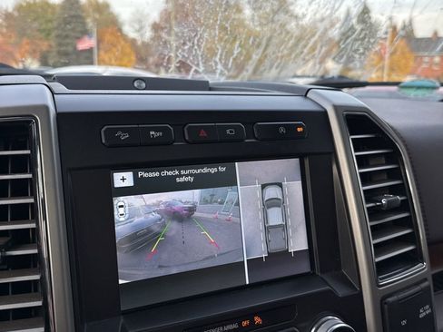 Used 2018 Ford F150 King Ranch w/ Equipment Group 601A Luxury image 47