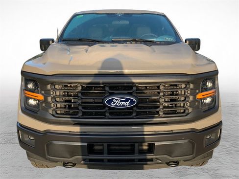 Used 2025 Ford F150 STX w/ Equipment Group 201A FX4 AWD/4WD image 7