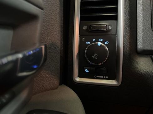 Used 2015 RAM 1500 Big Horn image 46