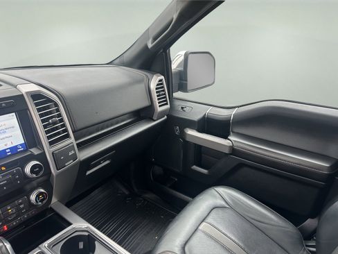 Used 2019 Ford F150 Platinum w/ Equipment Group 701A Luxury image 16