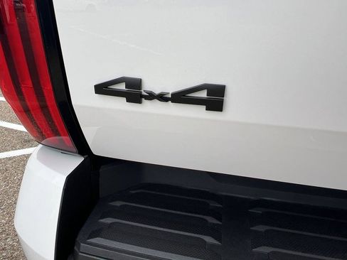 Used 2024 Toyota Tundra SR image 9