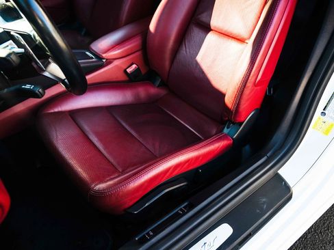 Used 2017 Porsche 718 Boxster RWD image 27