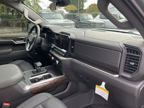 New 2026 GMC Sierra 1500 Elevation w/ Elevation Premium Package image 30