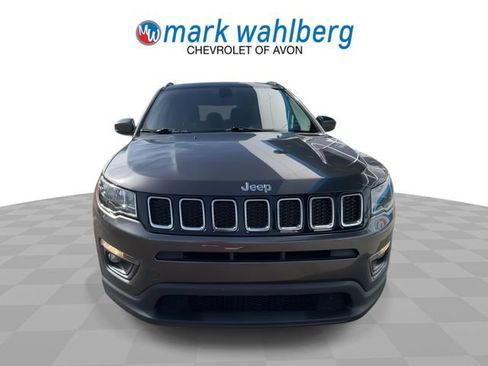 Used 2019 Jeep Compass Latitude AWD/4WD image 4