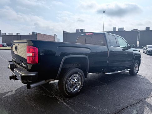 Used 2016 GMC Sierra 2500 SLE w/ SLE Preferred Package image 5