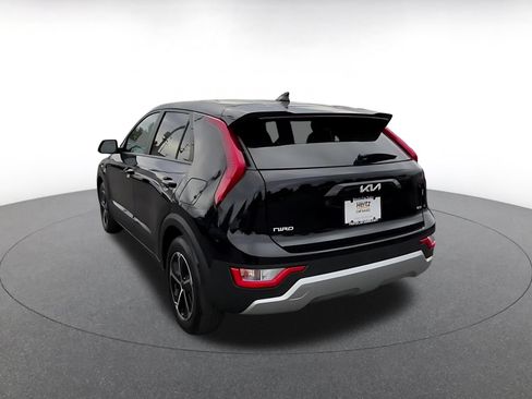 Used 2026 Kia Niro LX FWD image 11