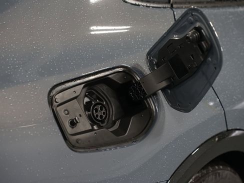 New 2026 Toyota Prius Plug-In Hybrid image 11