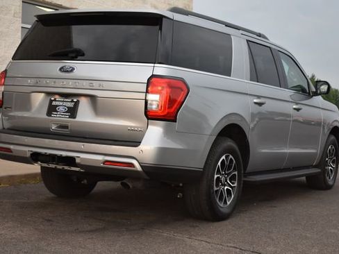 Used 2024 Ford Expedition Max XLT RWD image 16