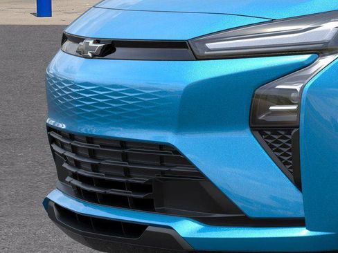 New 2027 Chevrolet Bolt LT w/ Comfort Package FWD image 13