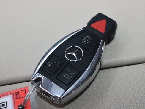 Used 2019 Mercedes-Benz GLC 300 4MATIC Coupe image 37