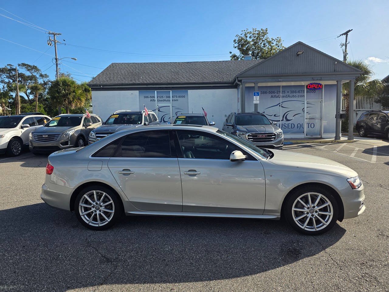 Used 2015 Audi A4 2.0T Premium w/ Audi MMI Navigation AWD/4WD image 4