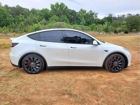 Used 2020 Tesla Model Y Performance AWD/4WD image 5