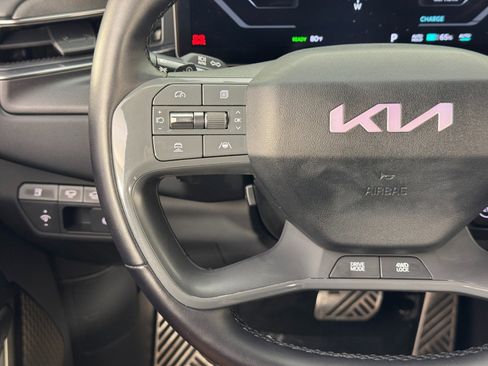 Used 2024 Kia EV9 GT-Line image 23