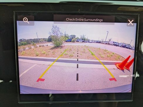 Used 2026 Jeep Grand Cherokee Laredo image 31