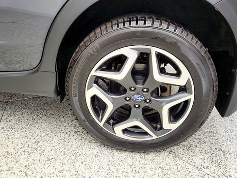 Used 2019 Subaru Crosstrek 2.0i Limited w/ Popular Package #4 image 9