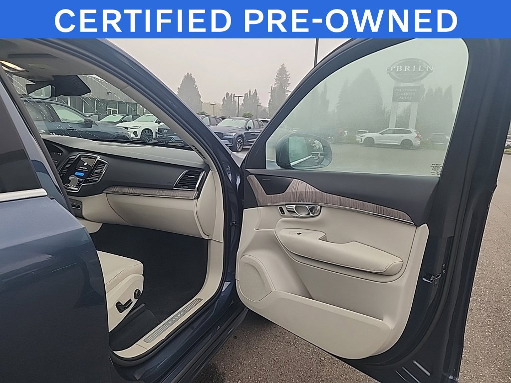 Used 2023 Volvo XC90 B6 Plus w/ Protection Package Premier AWD/4WD image 19