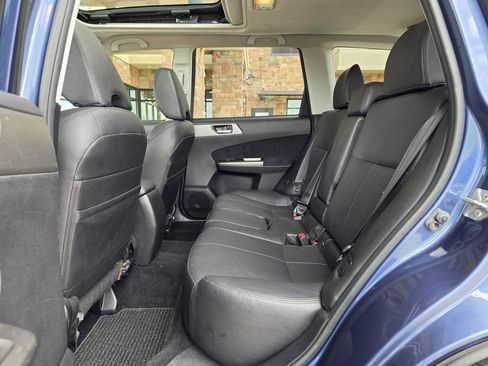 Used 2011 Subaru Forester 2.5X Touring AWD/4WD image 16