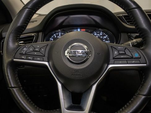 Used 2022 Nissan Rogue Sport SL image 17