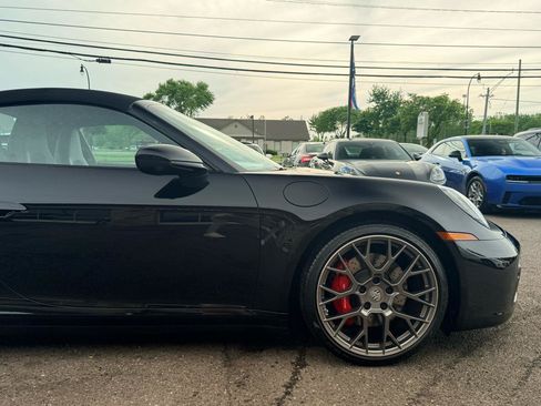 Used 2021 Porsche 911 Targa 4S w/ Premium Package AWD/4WD image 19