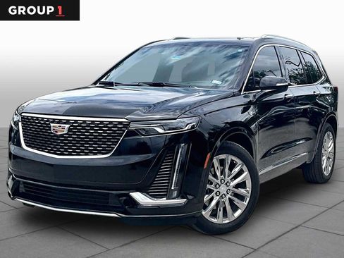 Used 2025 Cadillac XT6 Premium Luxury w/ Technology Package FWD image 1