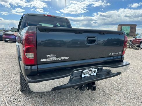 Used 2003 Chevrolet Silverado 1500 LS w/ Off-Road Package AWD/4WD image 8
